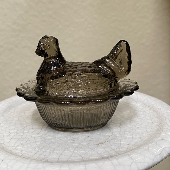 Mosser Glass Other - Mosser mini Smoky Hen on Nest.